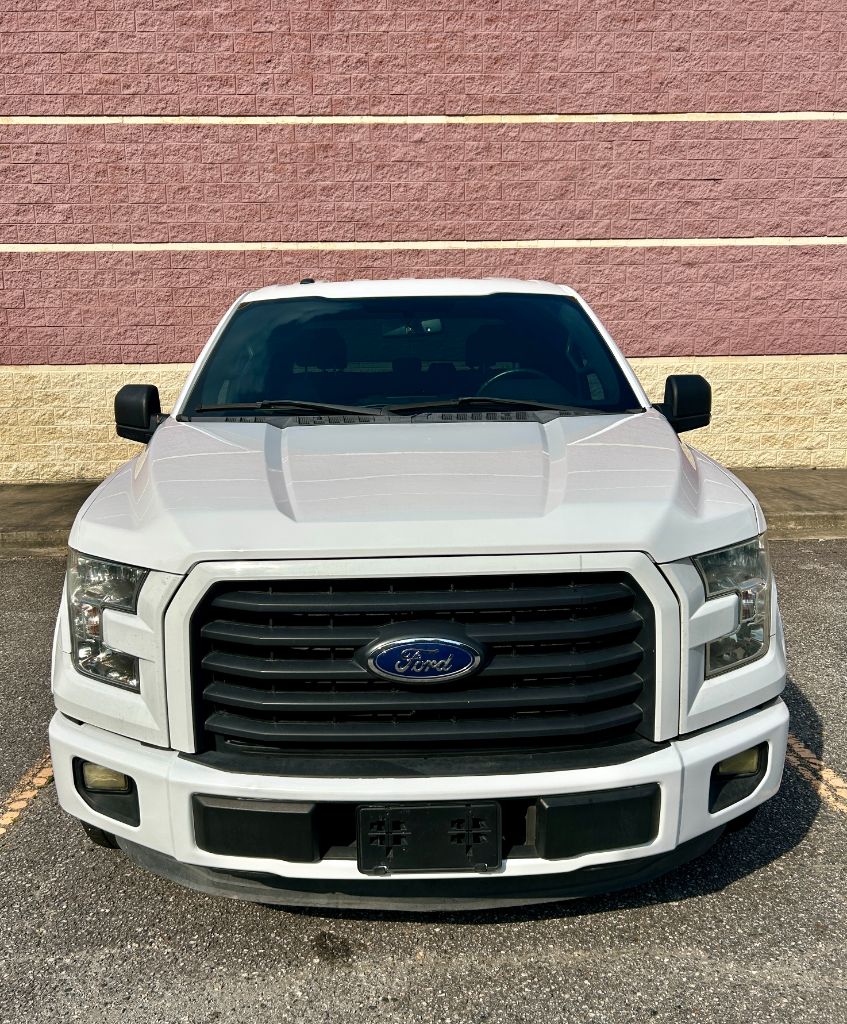 2015 Ford F-150 - $15,900