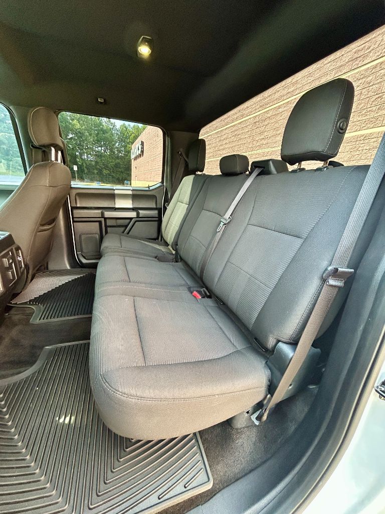 2015 Ford F-150 - $15,900