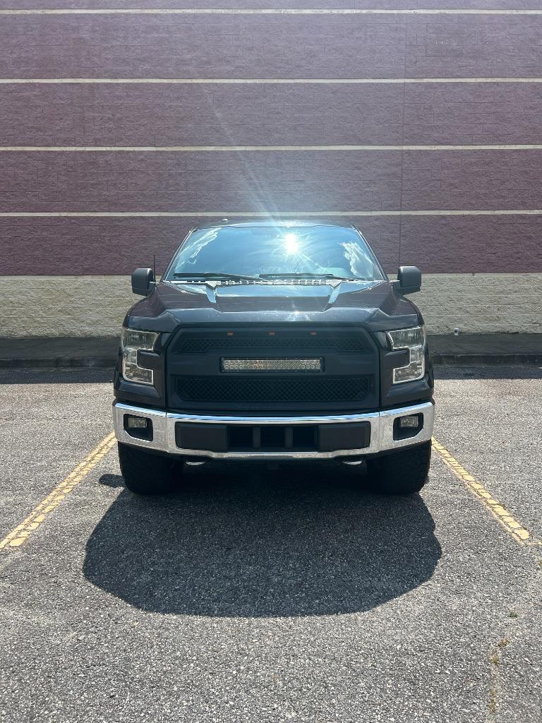 2015 Ford F150 - $16,500