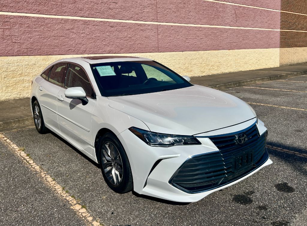2019 Toyota Avalon - $19,500