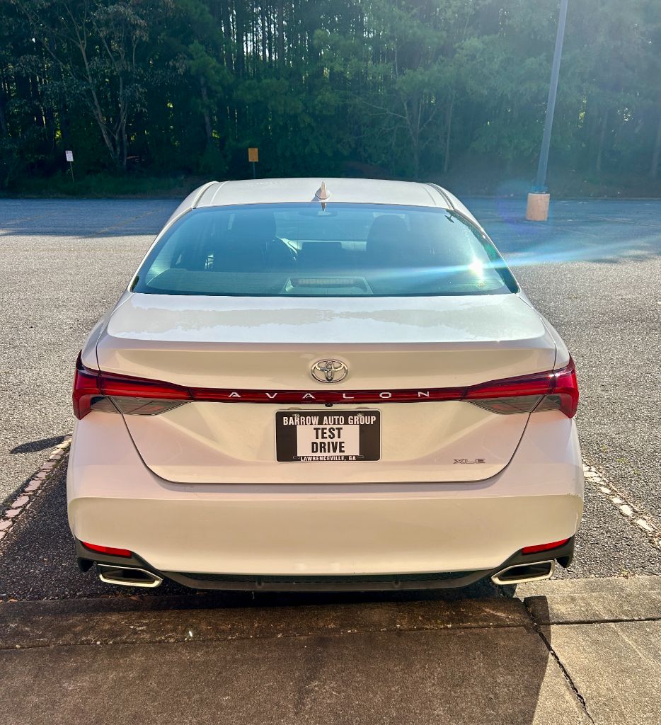 2019 Toyota Avalon - $19,500