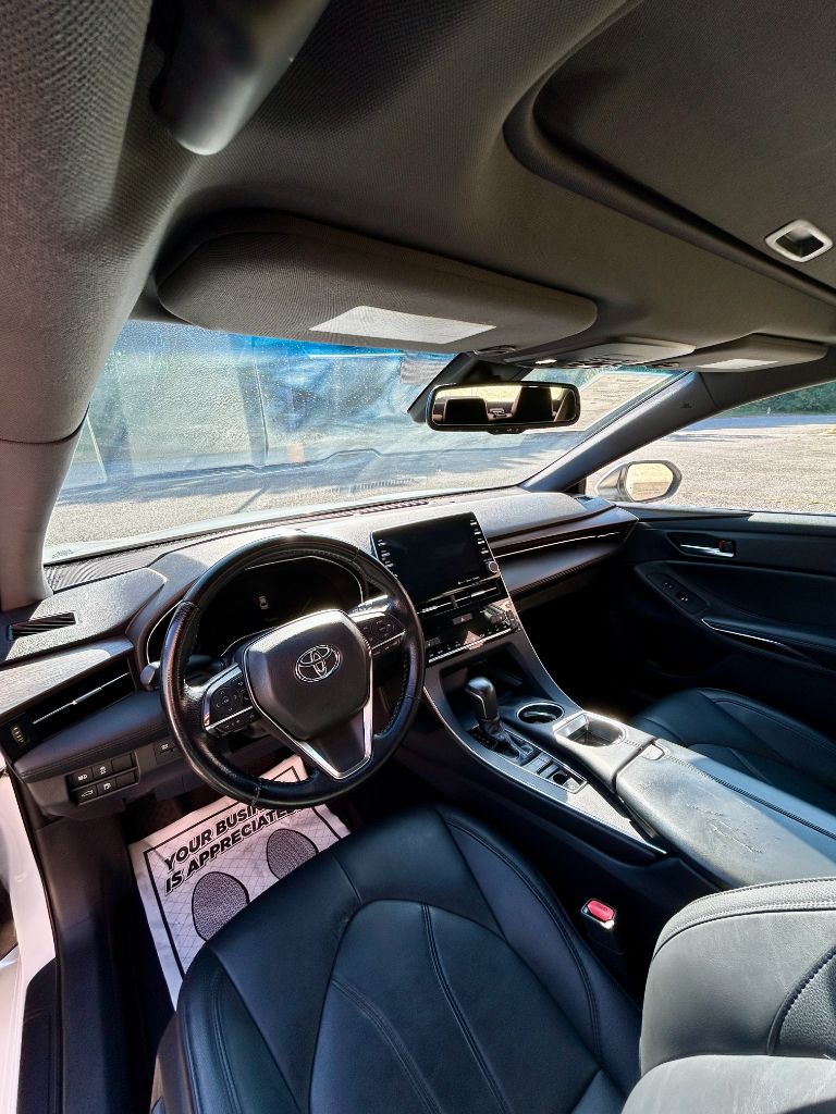 2019 Toyota Avalon - $19,500