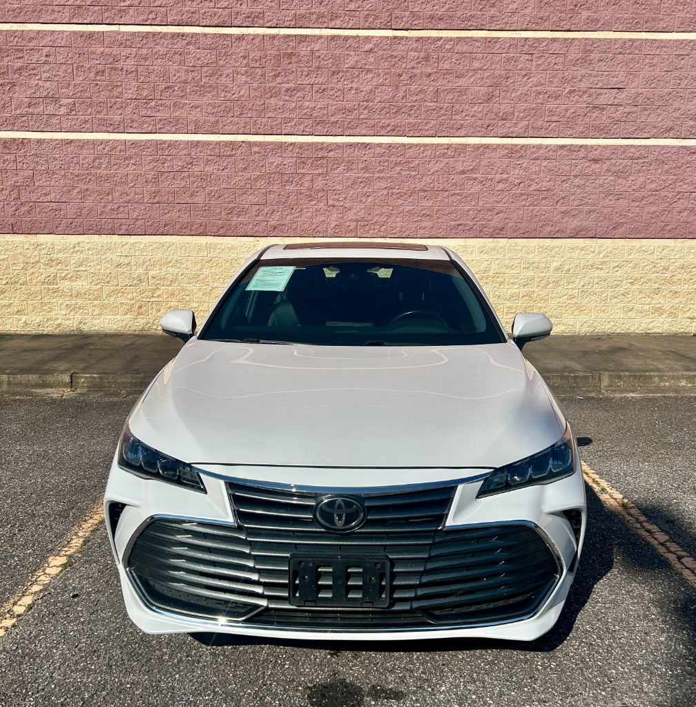 2019 Toyota Avalon - $19,500
