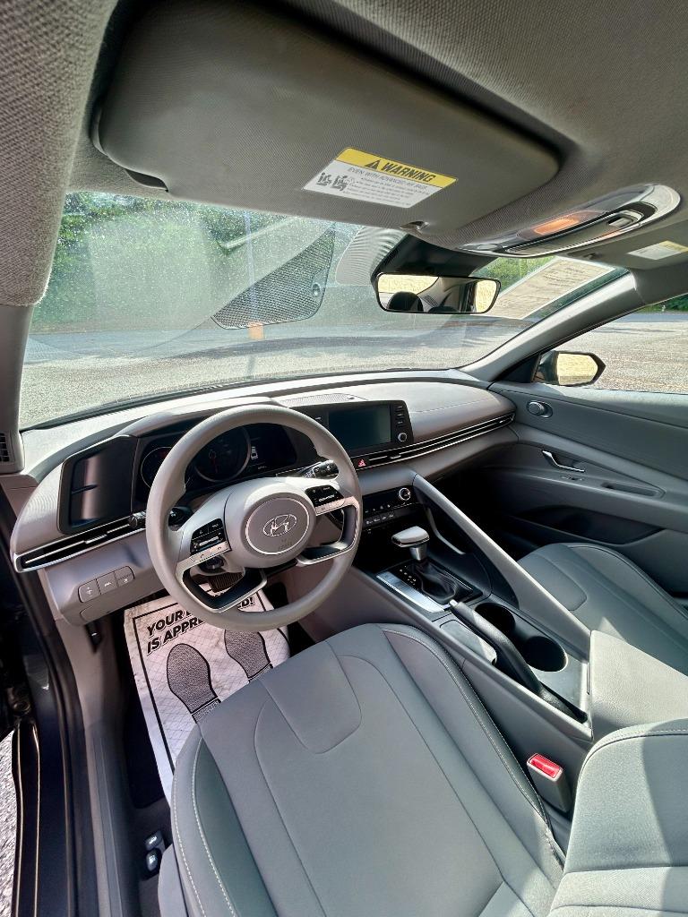 2021 Hyundai Elantra - $11,900