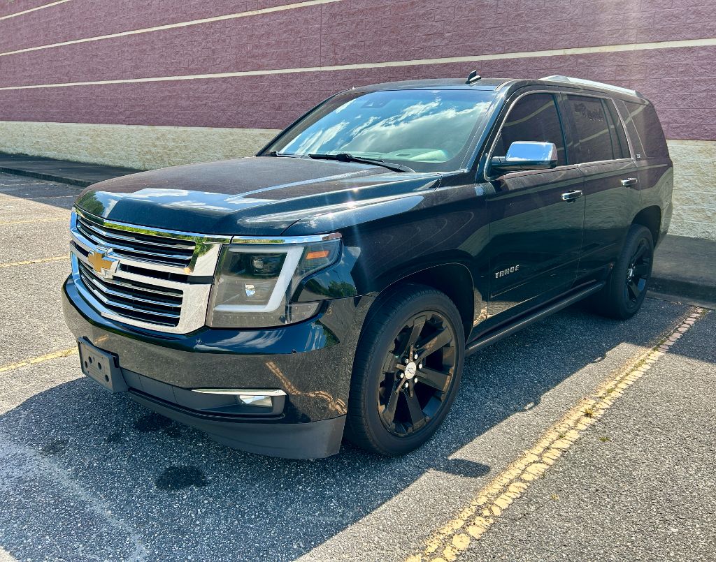 2015 Chevrolet Tahoe - $8,500