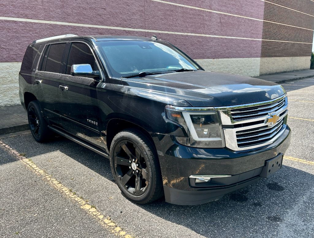 2015 Chevrolet Tahoe - $8,500