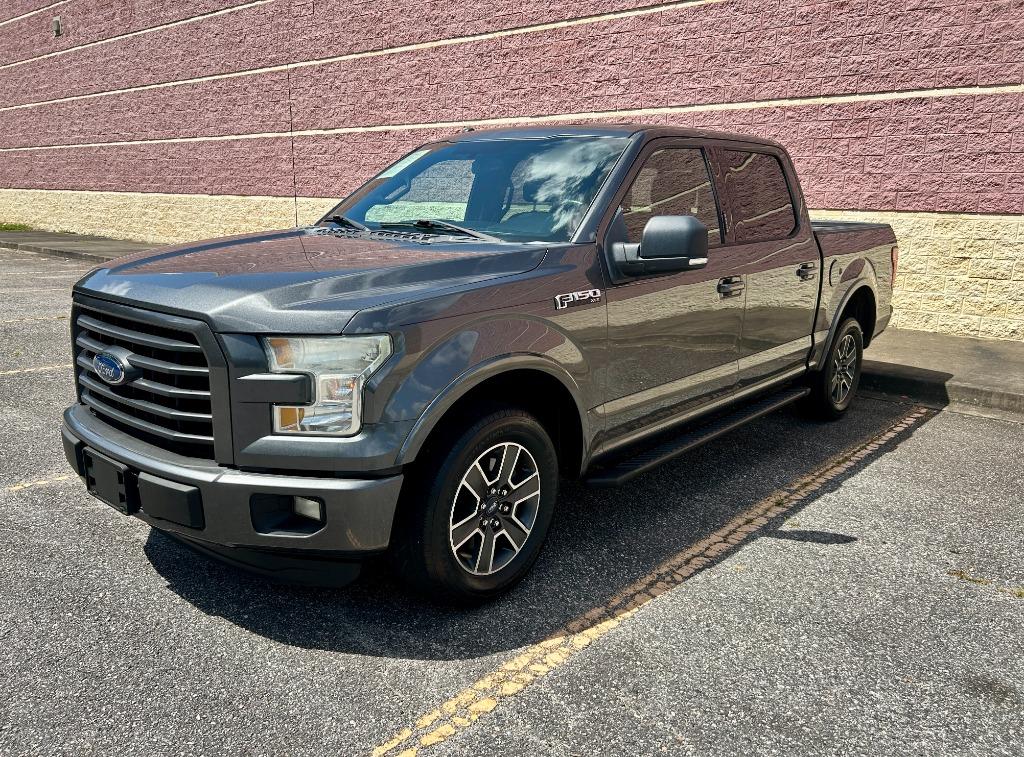 2015 Ford F150 - $14,900
