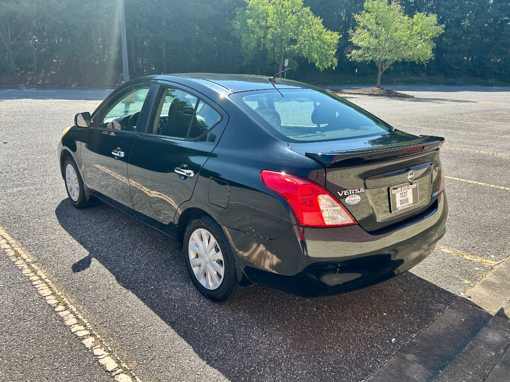 2013 Nissan Versa - $4,900