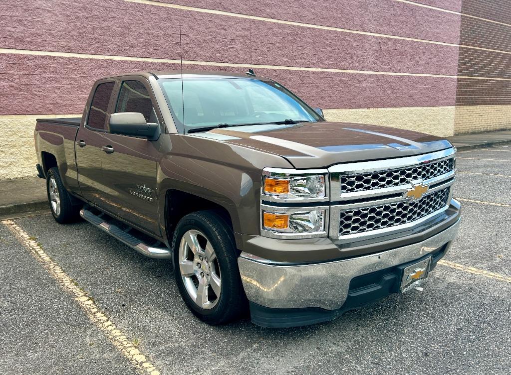 2014 Chevrolet Silverado - $9,500