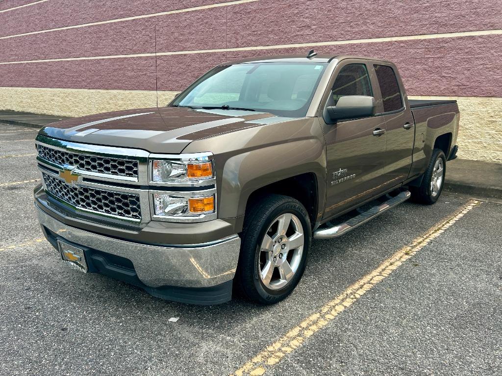2014 Chevrolet Silverado - $9,500