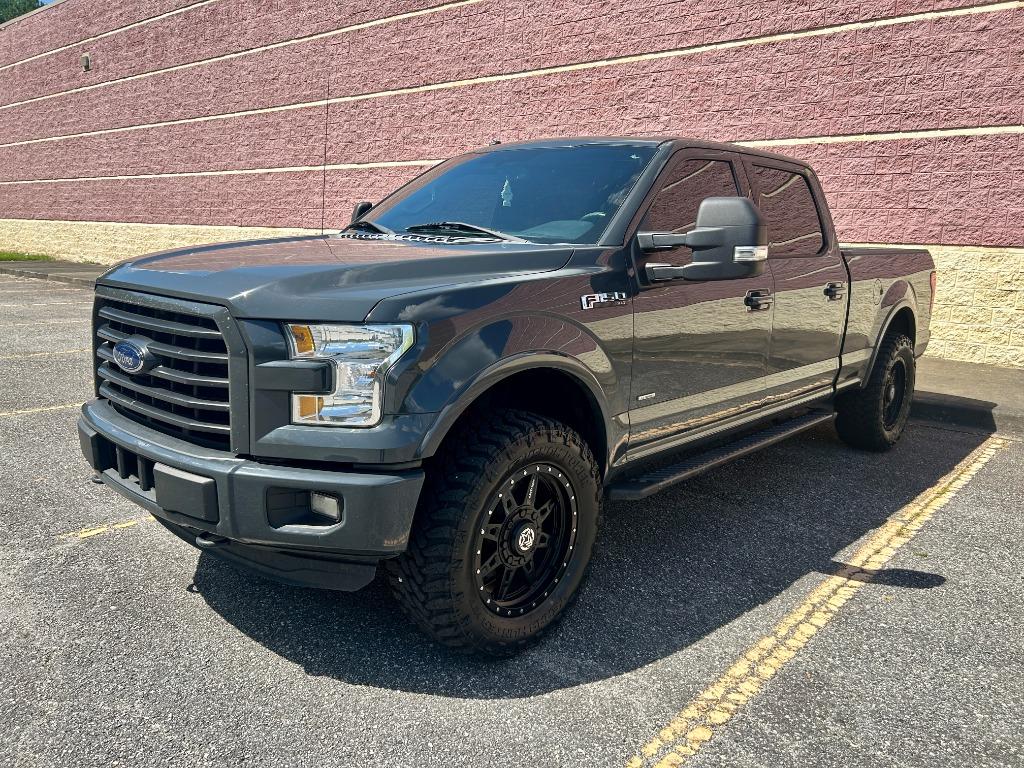 2016 Ford F150 - $15,900