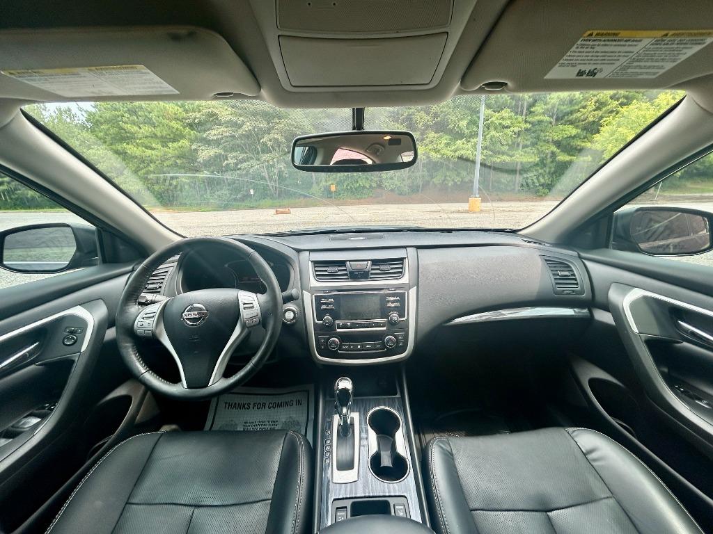 2017 Nissan Altima - $6,900