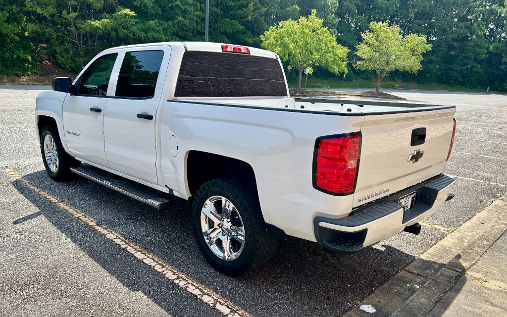2018 Chevrolet Silverado - $14,500