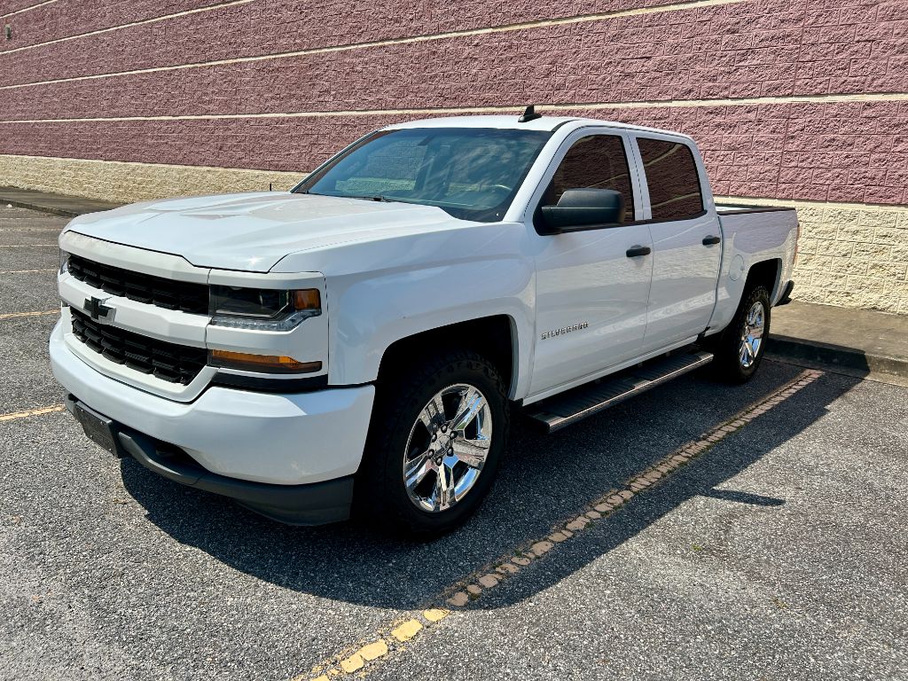 2018 Chevrolet Silverado - $14,500