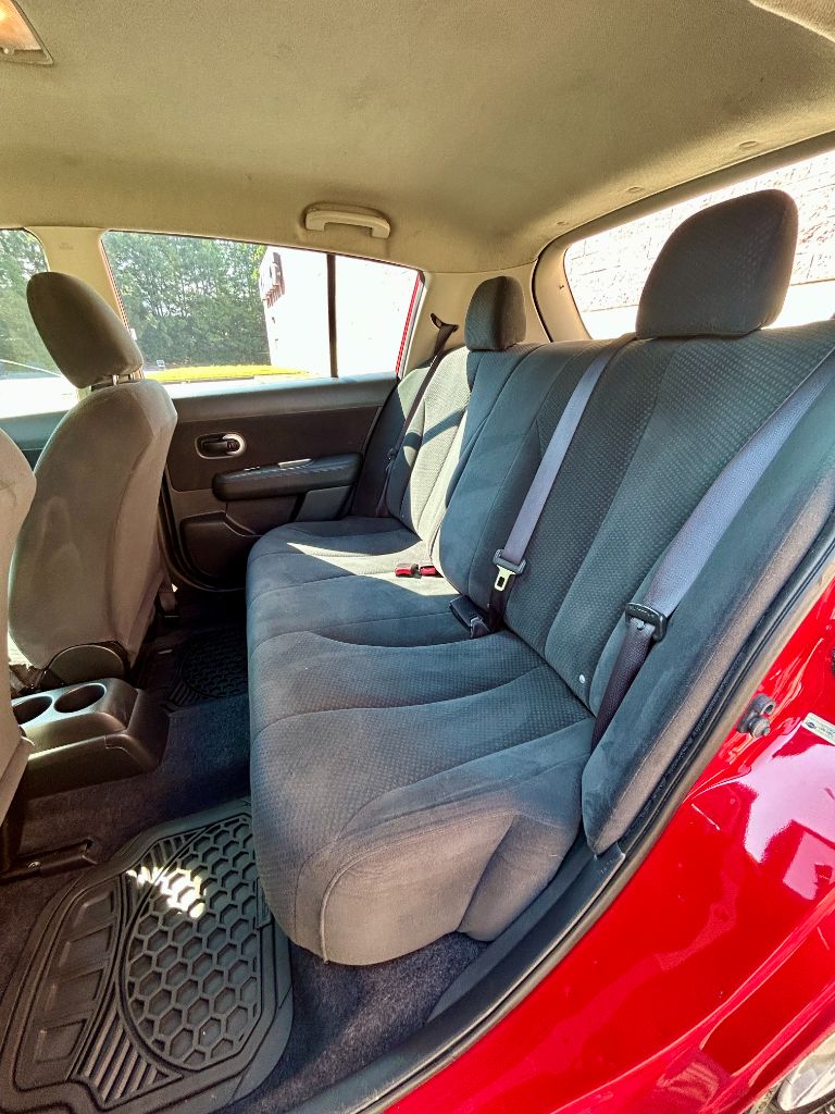 2012 Nissan Versa - $2,900