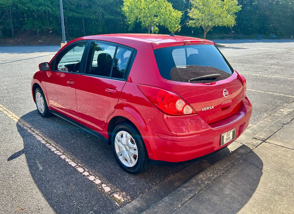 2012 Nissan Versa - $2,900