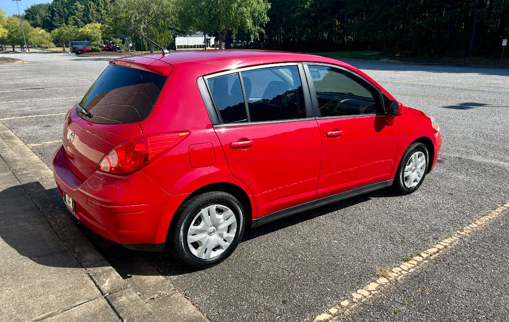 2012 Nissan Versa - $2,900