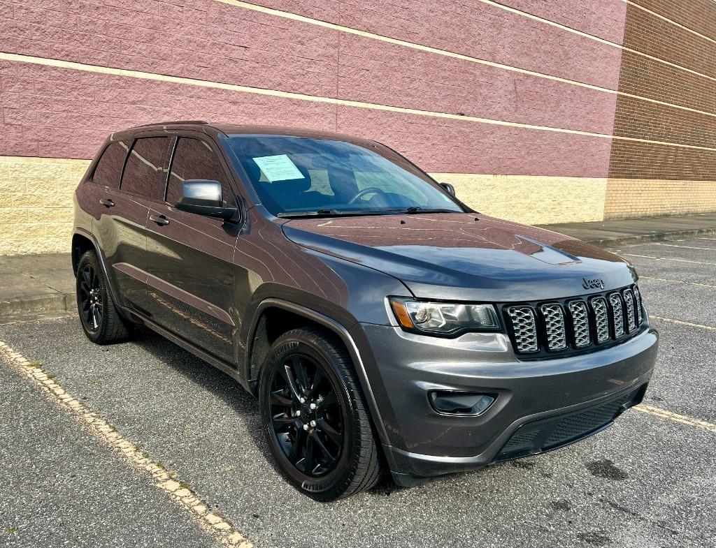 2019 Jeep Cherokee - $10,900