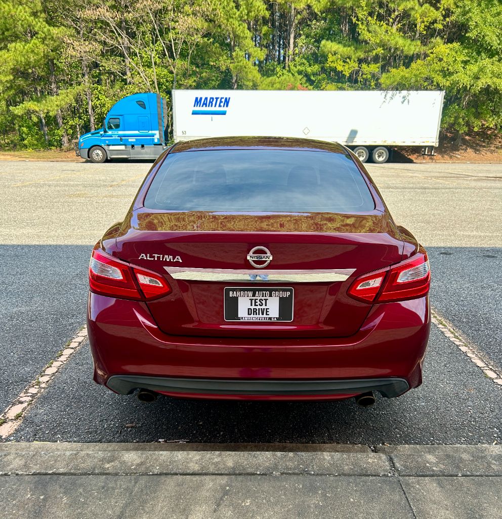 2017 Nissan Altima - $6,900