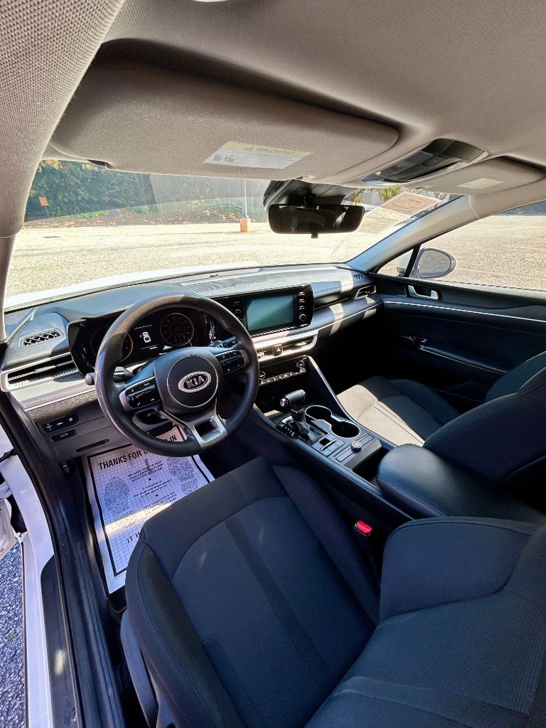 2021 Kia K5 - $8,900