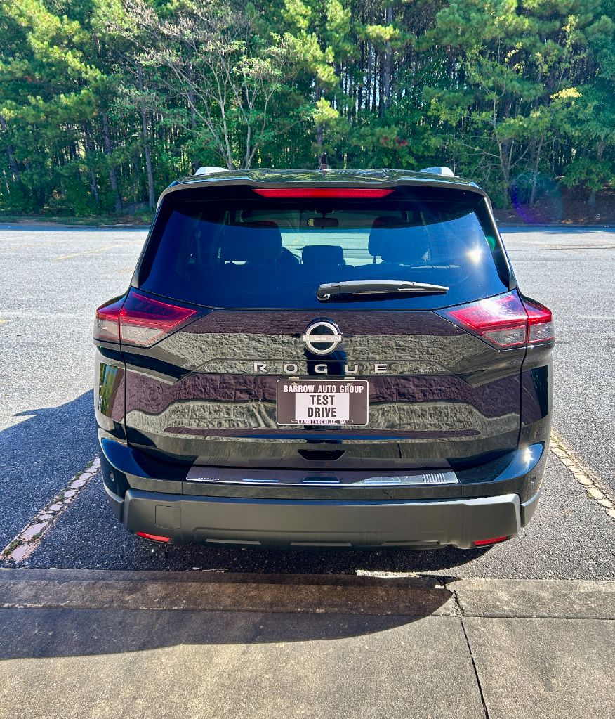 2025 Nissan Rogue - $13,900