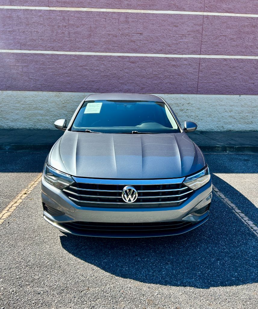 2019 Volkswagen Jetta - $7,900