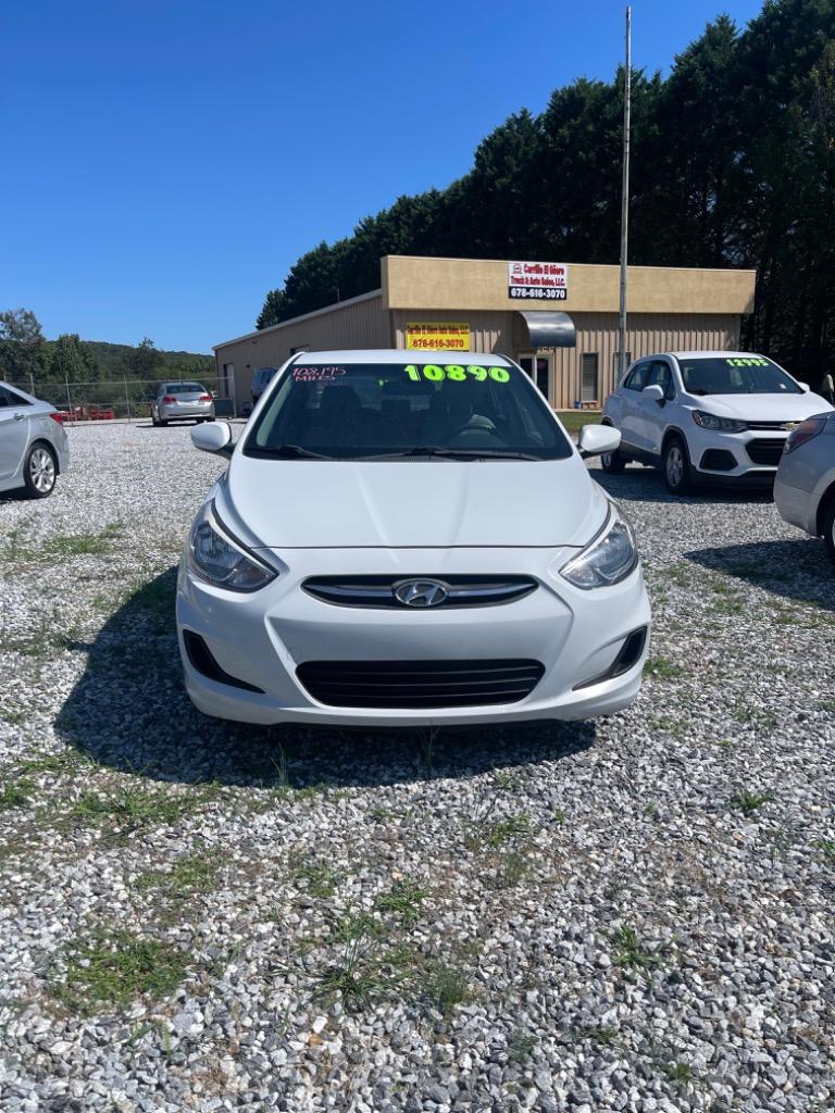 2017 Hyundai Accent SE photo