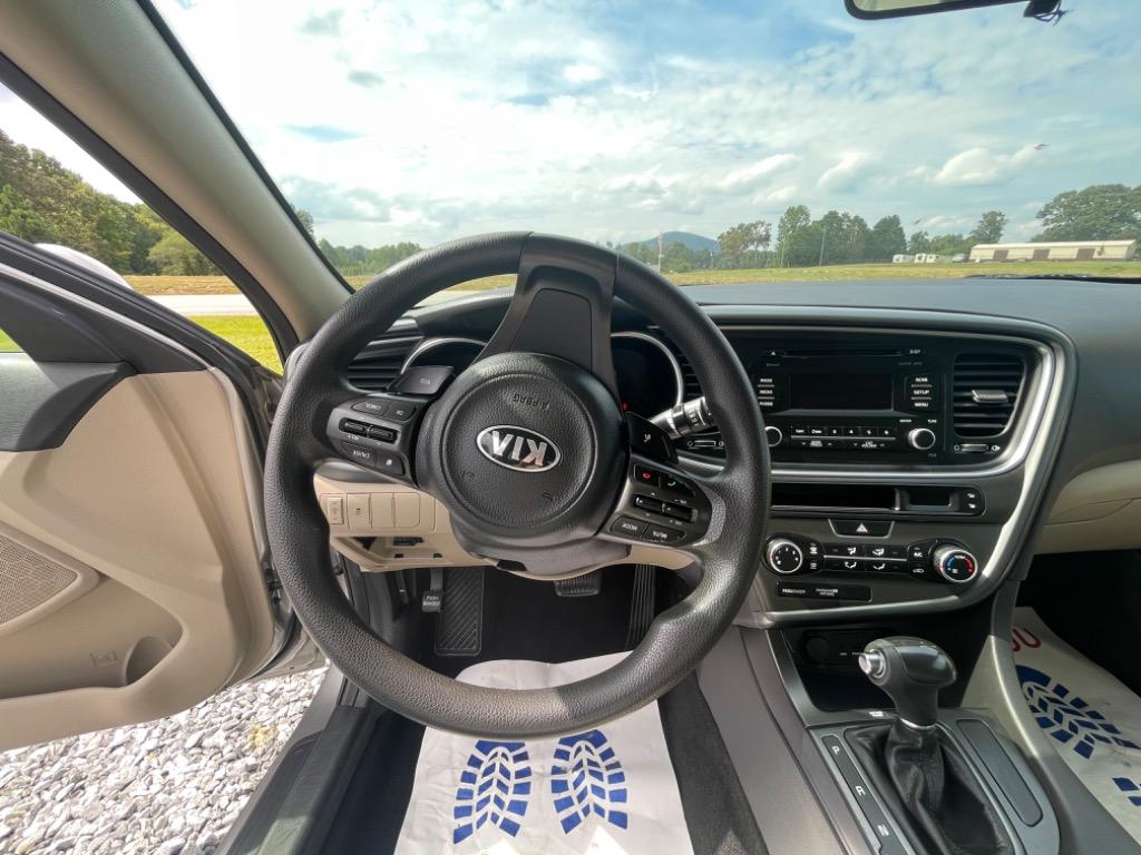 2015 Kia Optima LX photo