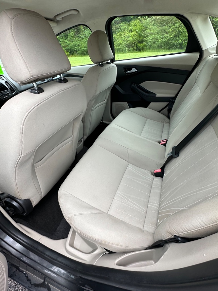 2017 Ford Focus - $11,535