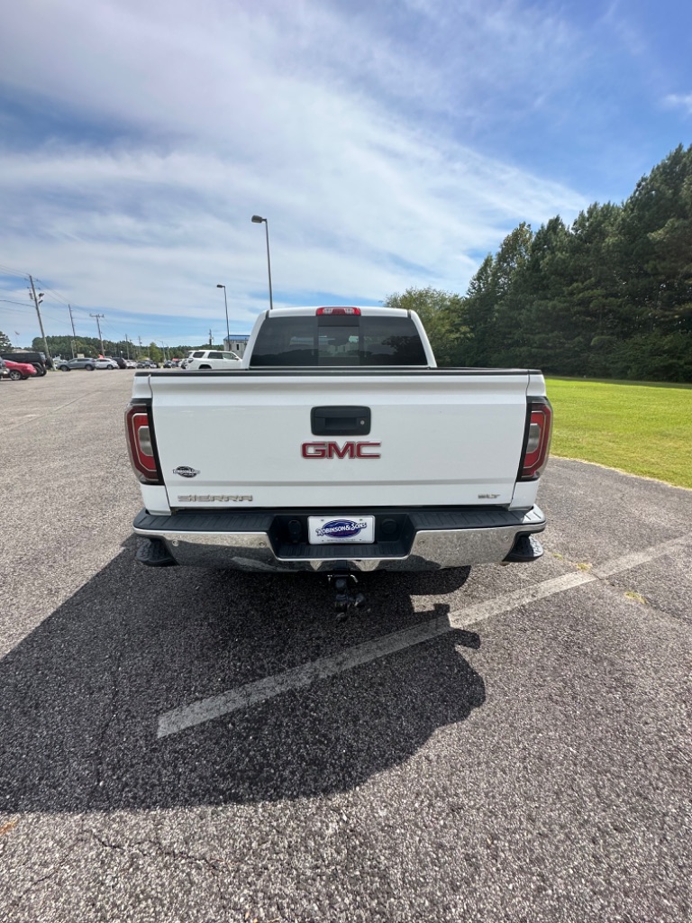 2018 GMC Sierra 1500 SLT photo