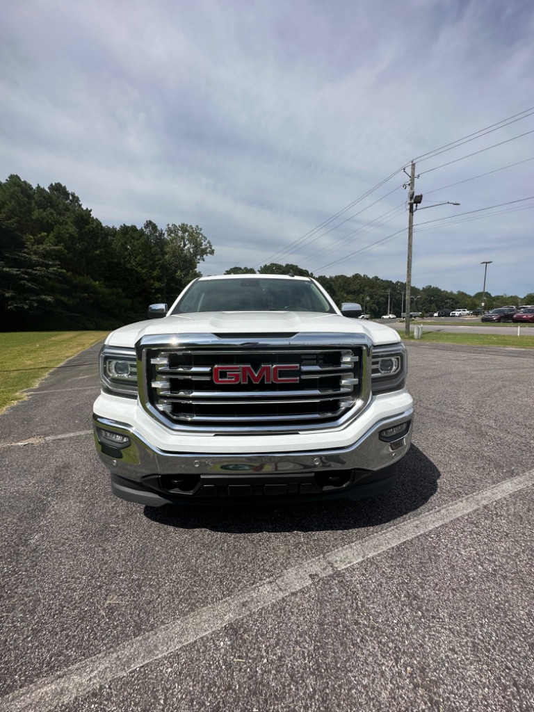 2018 GMC Sierra - $32,988