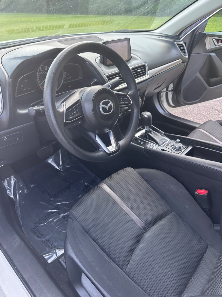 2018 MAZDA MAZDA3 - $18,988