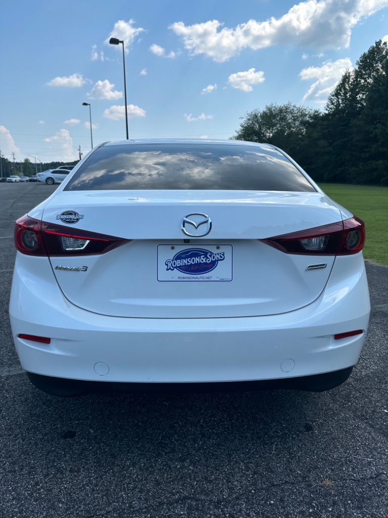2018 MAZDA MAZDA3 - $18,988