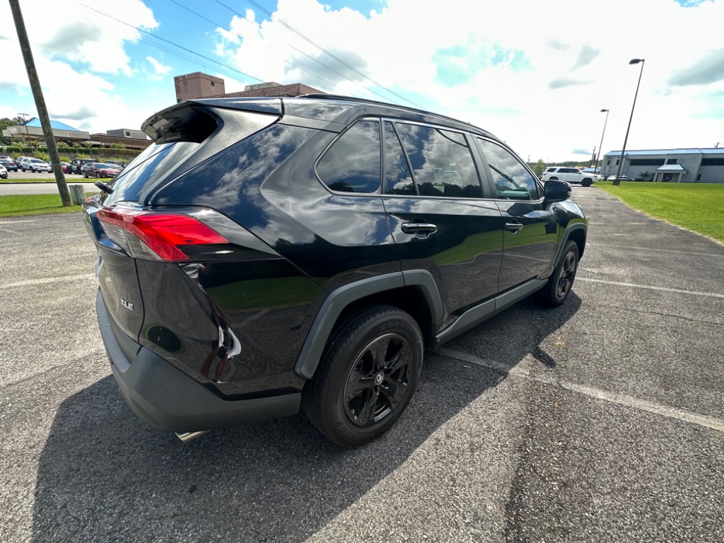 2020 Toyota RAV4 - $27,877