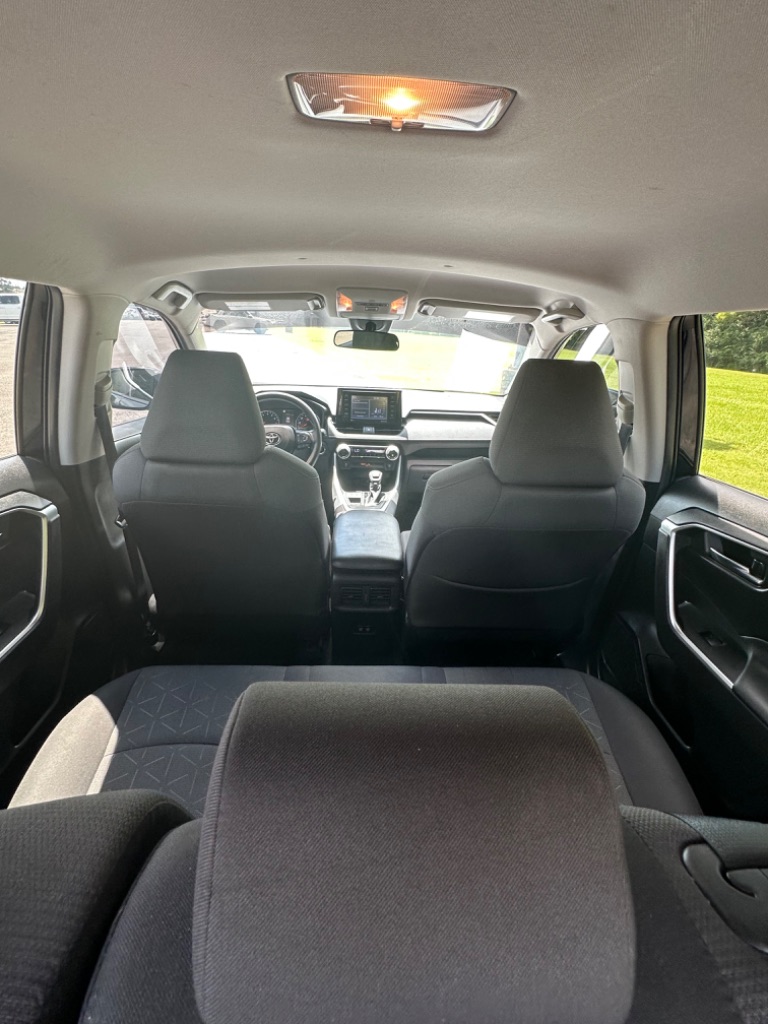 2020 Toyota RAV4 - $27,877