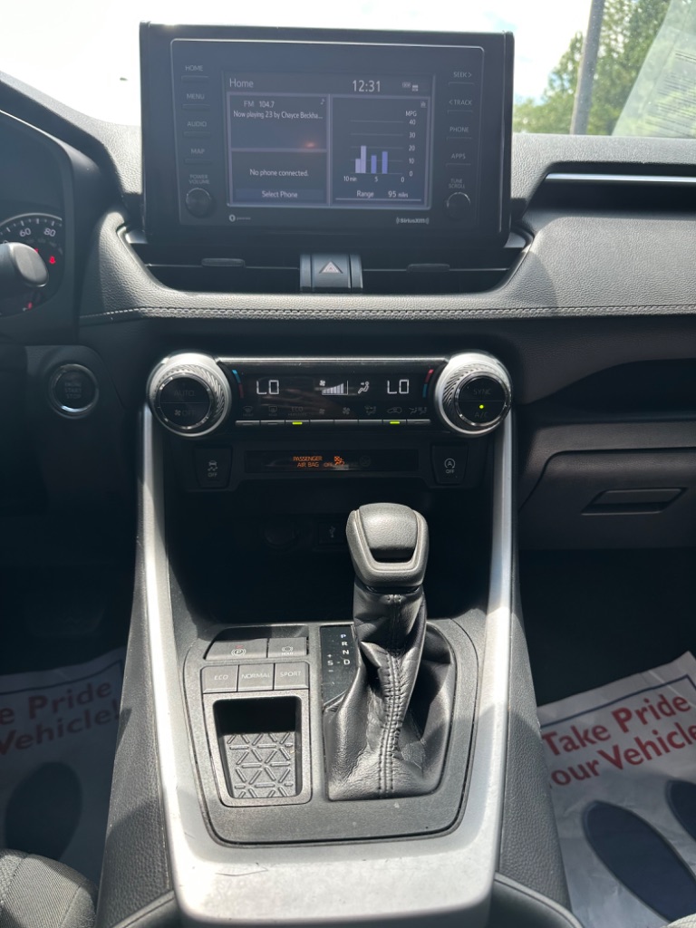 2020 Toyota RAV4 - $27,877