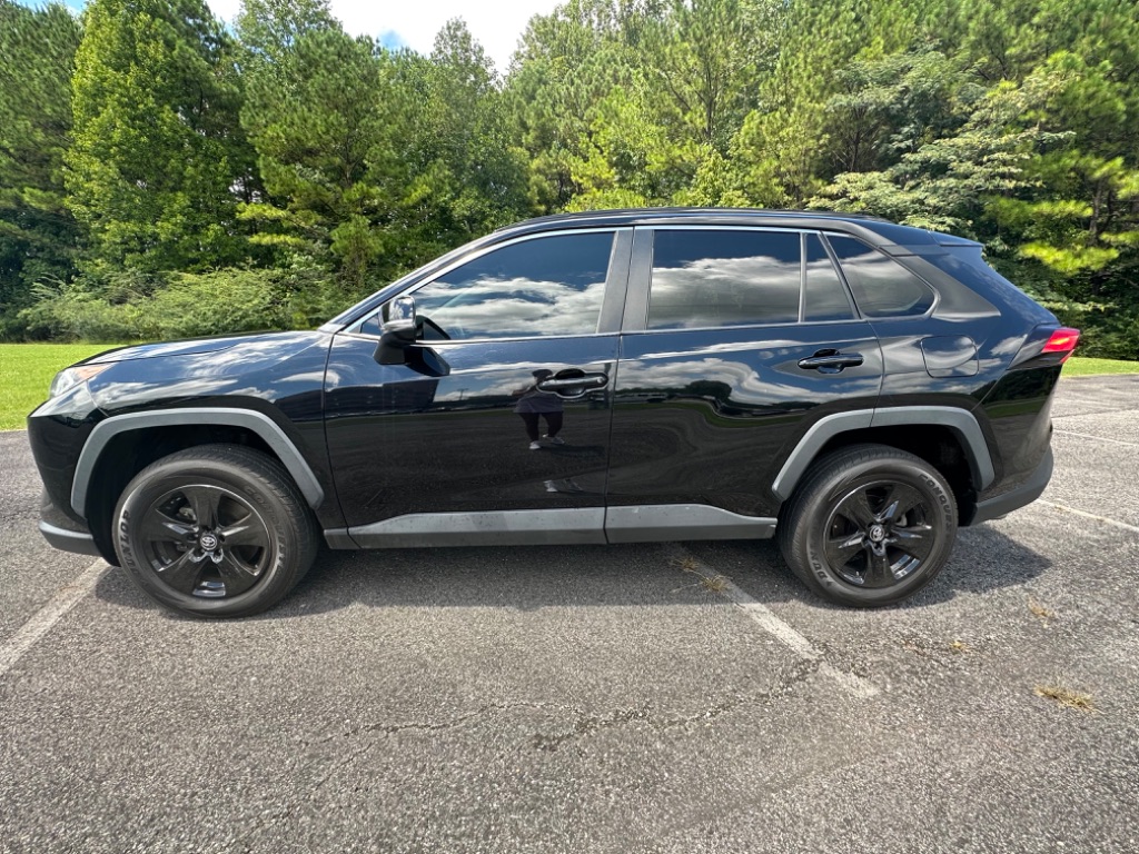 2020 Toyota RAV4 - $27,877