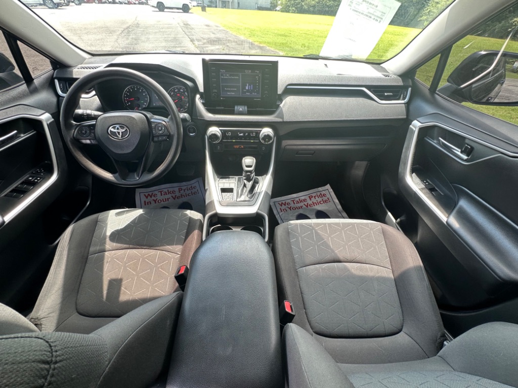 2020 Toyota RAV4 - $27,877
