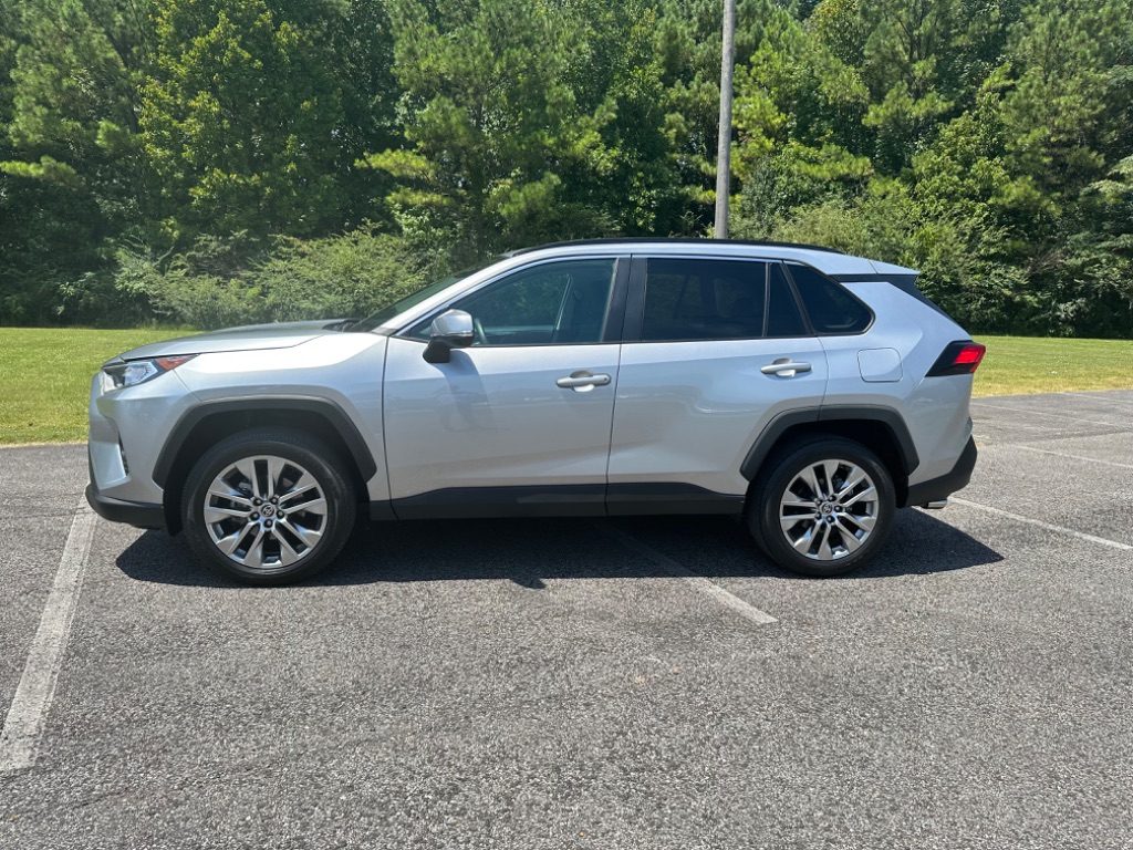 2021 Toyota RAV4 - $34,977