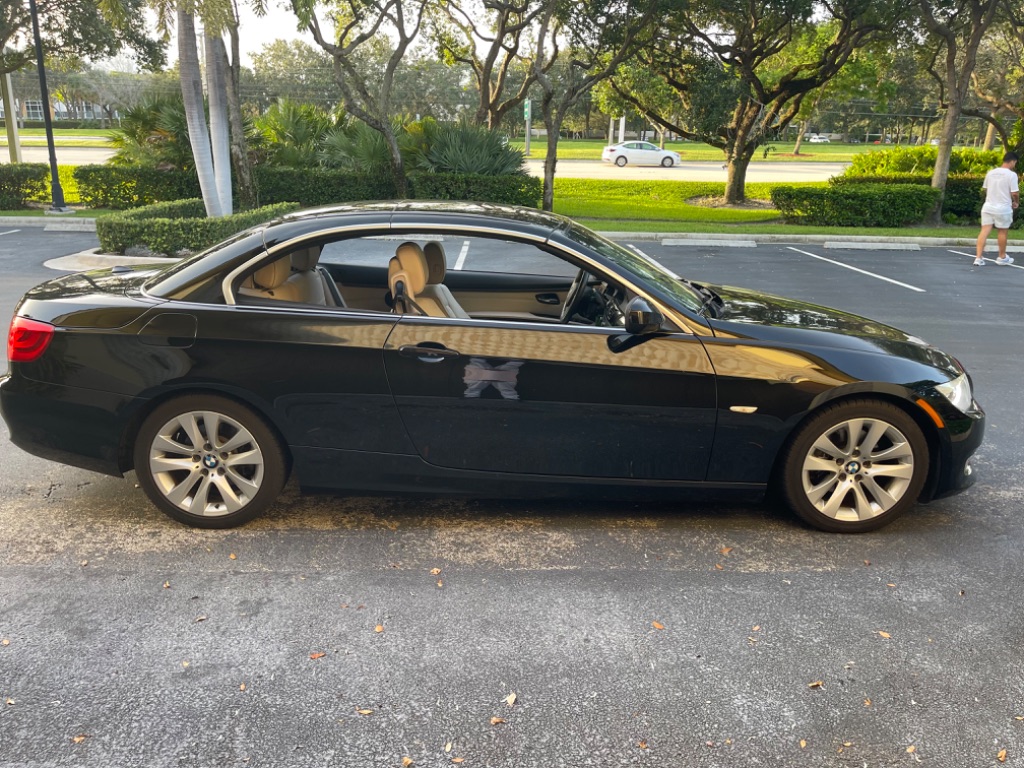 2013 BMW Legend 328i photo