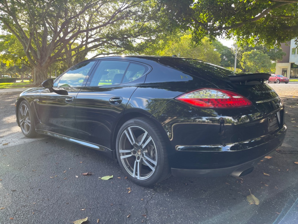 2012 Porsche Panamera photo