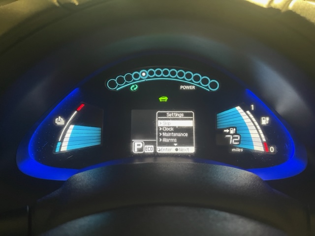 2015 Nissan LEAF SV photo