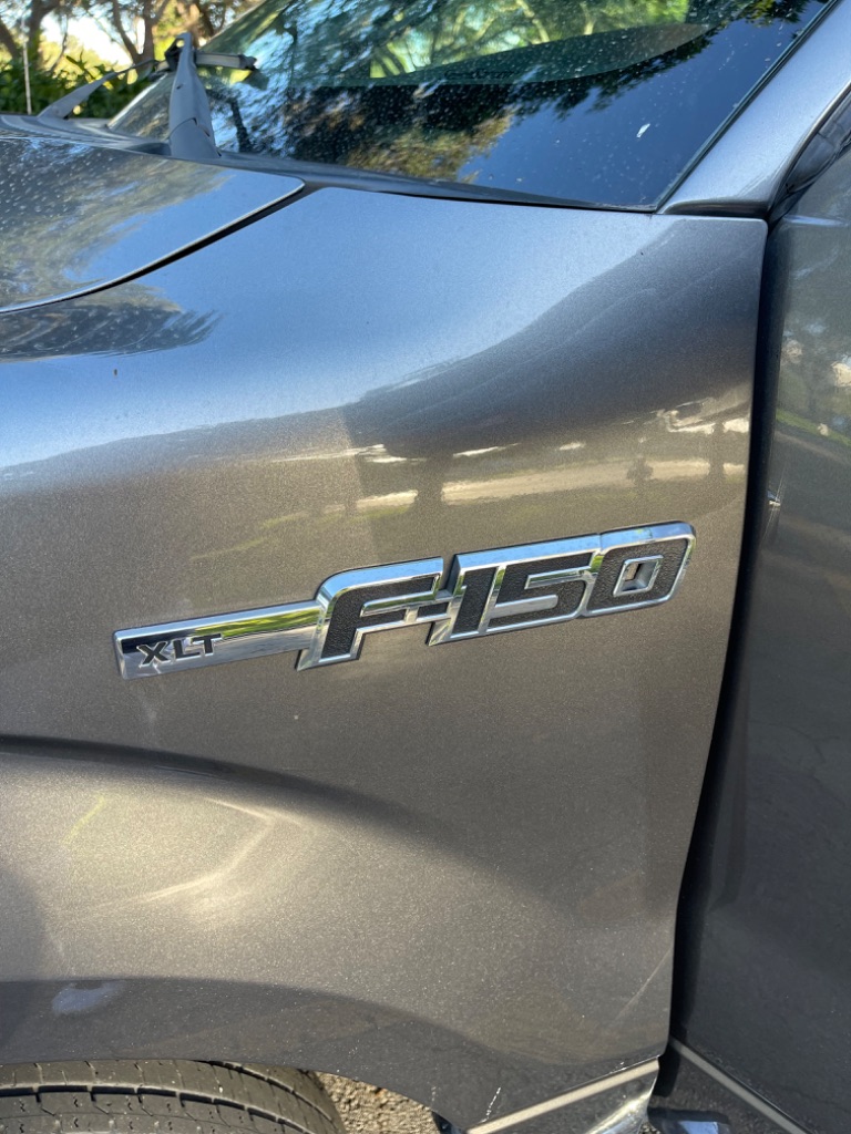 2013 Ford F-150 Lariat photo