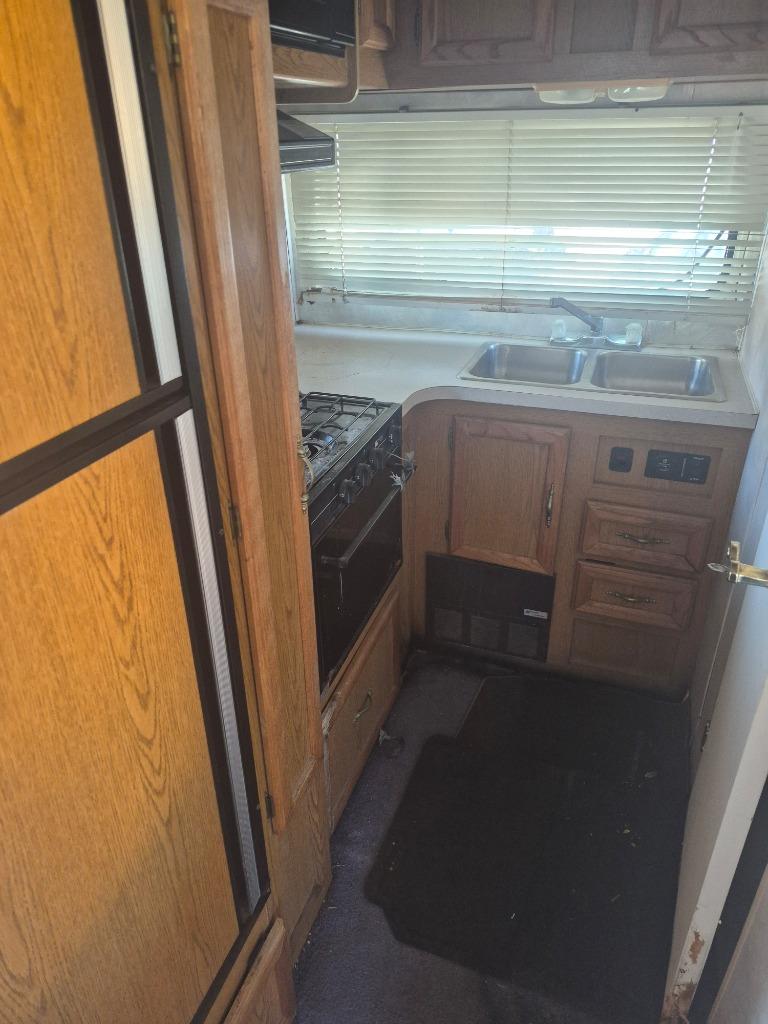 1996 Ford Commercial Vans - $2,200