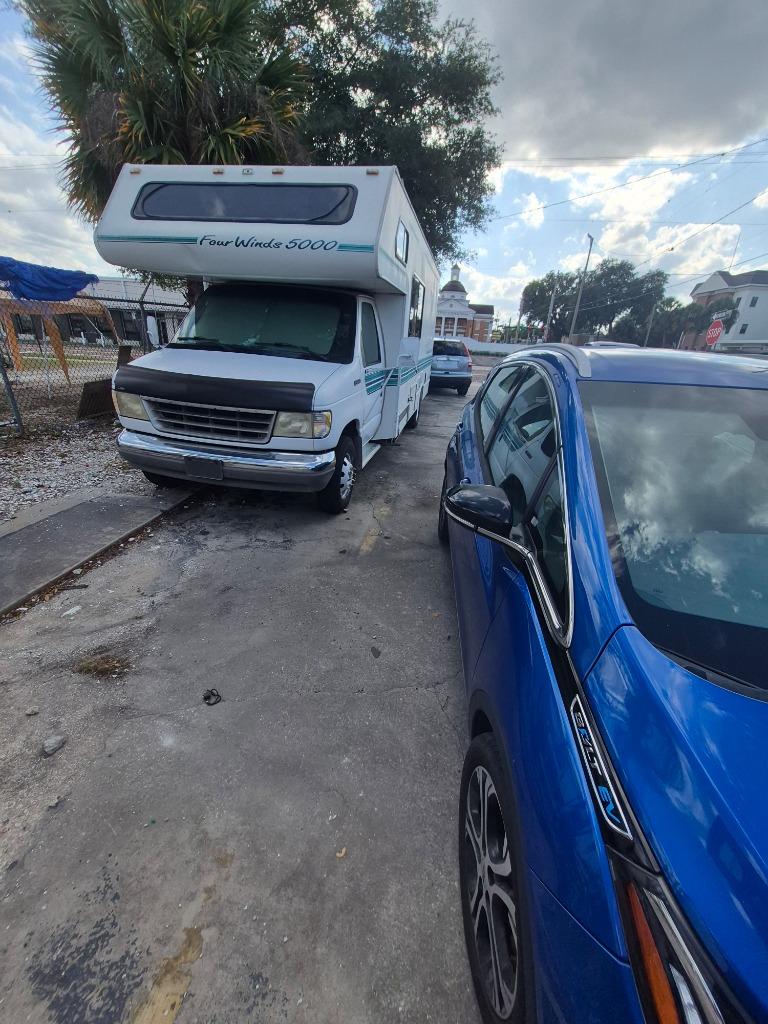 1996 Ford Commercial Vans - $2,200