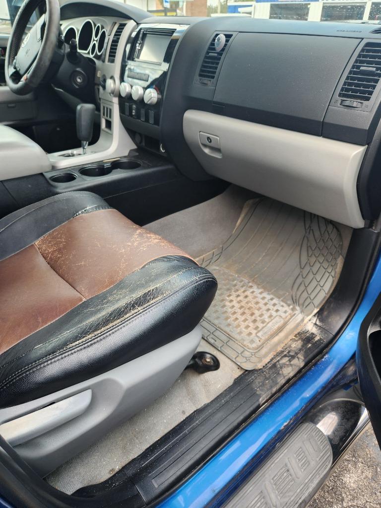 2008 Toyota Tundra SR5 photo