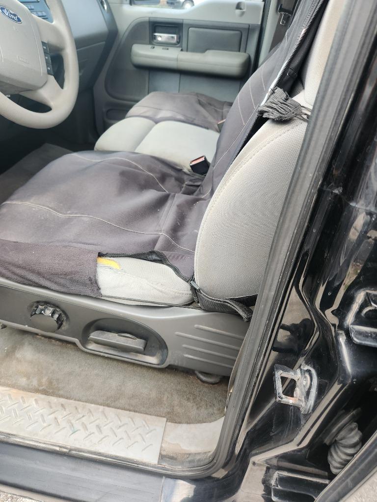 2004 Ford F-150 XLT photo