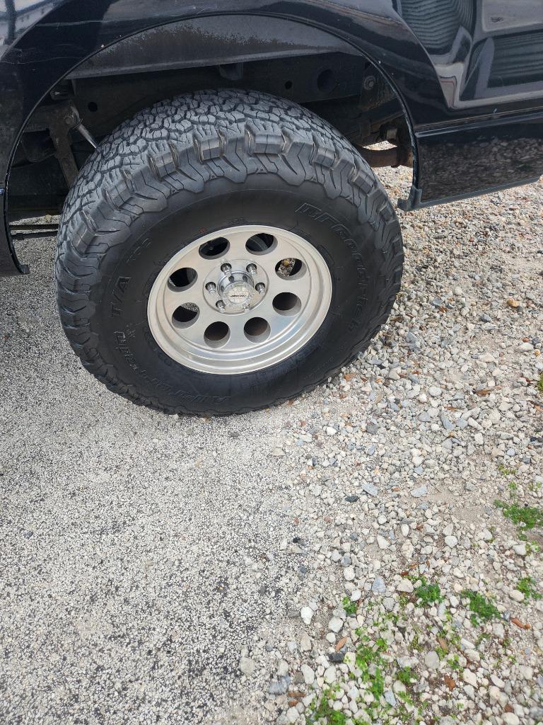 2004 Ford F-150 XLT photo