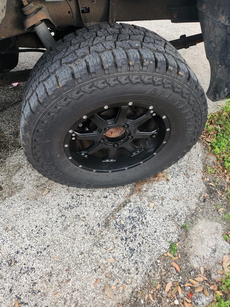 2011 Toyota Tundra - $11,500