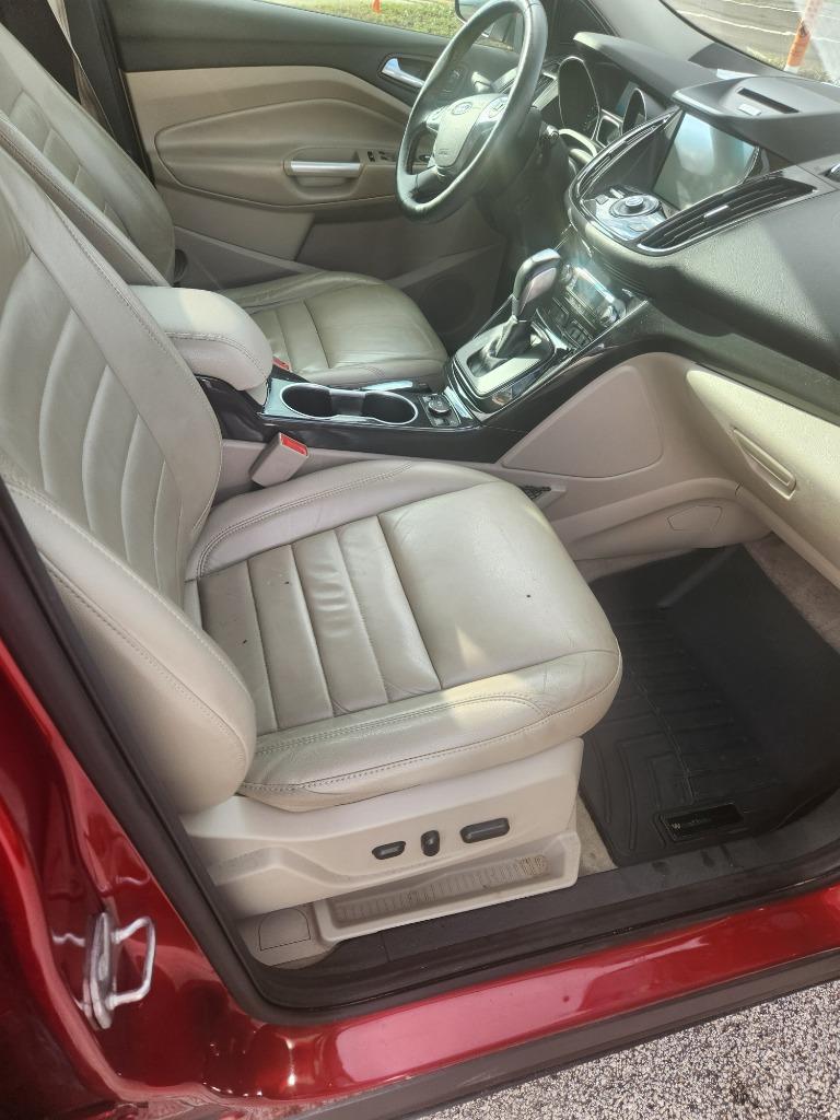 2015 Ford Escape Titanium photo